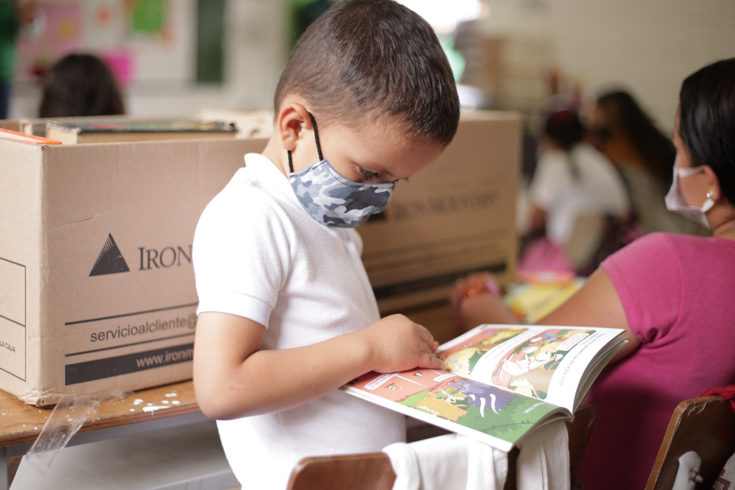 La CARDER entregó las primeras 16 bibliotecas que beneficiarán a los niños del Departamento