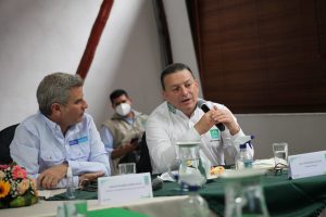 Ministro del Medio Ambiente destaca acciones de la CARDER para proteger recursos naturales