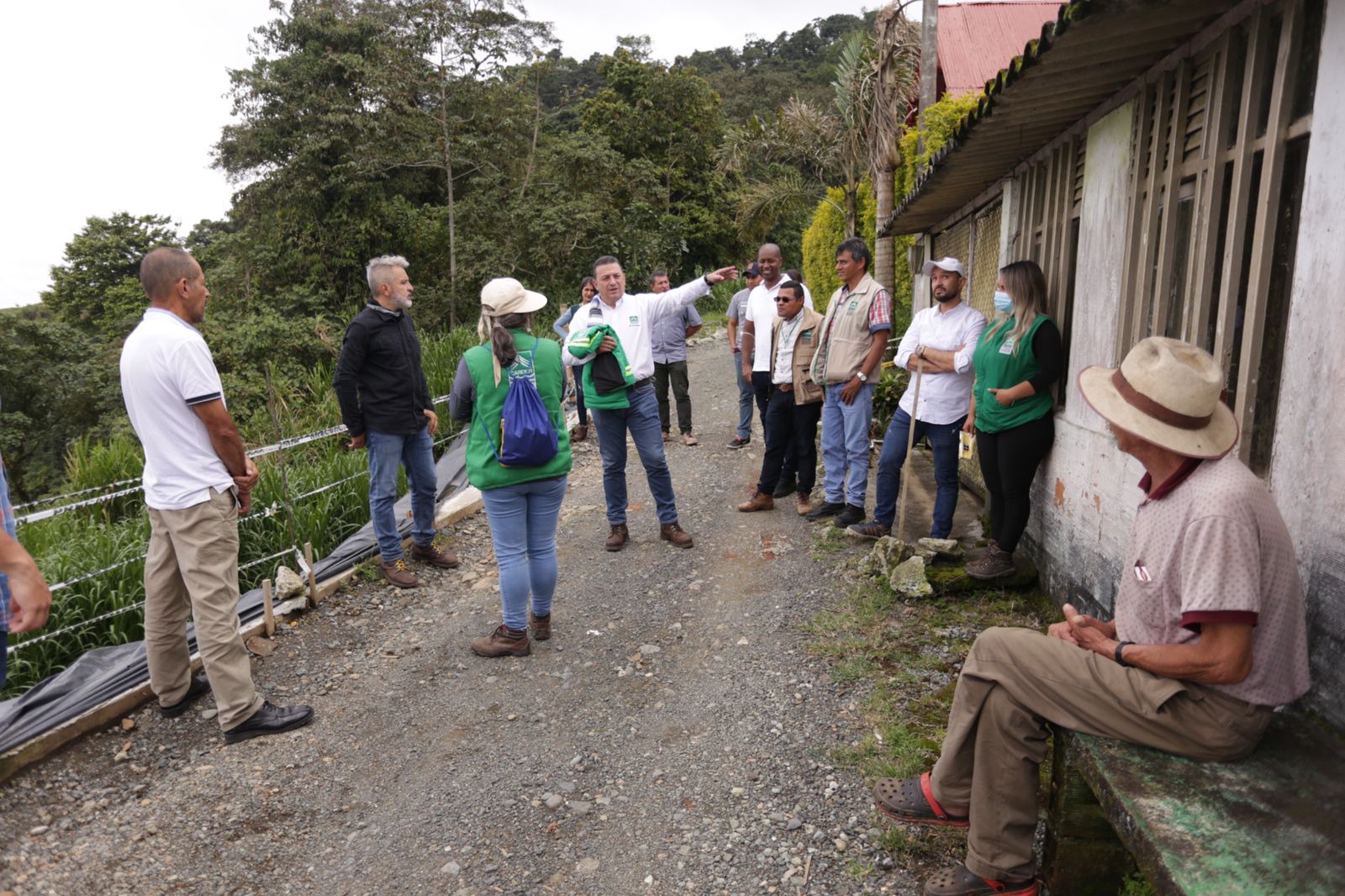 El director general de la CARDER hace un enérgico llamado a las Curadurías de Dosquebradas