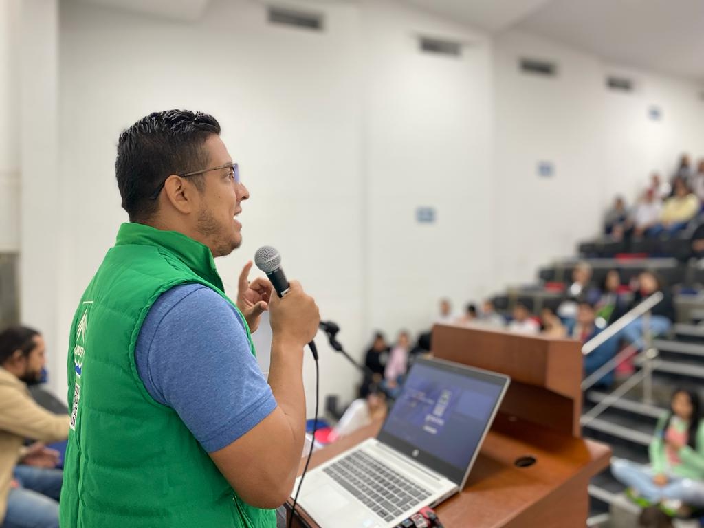 La CARDER fortalece la educación de la gestión del cambio climático en el Departamento