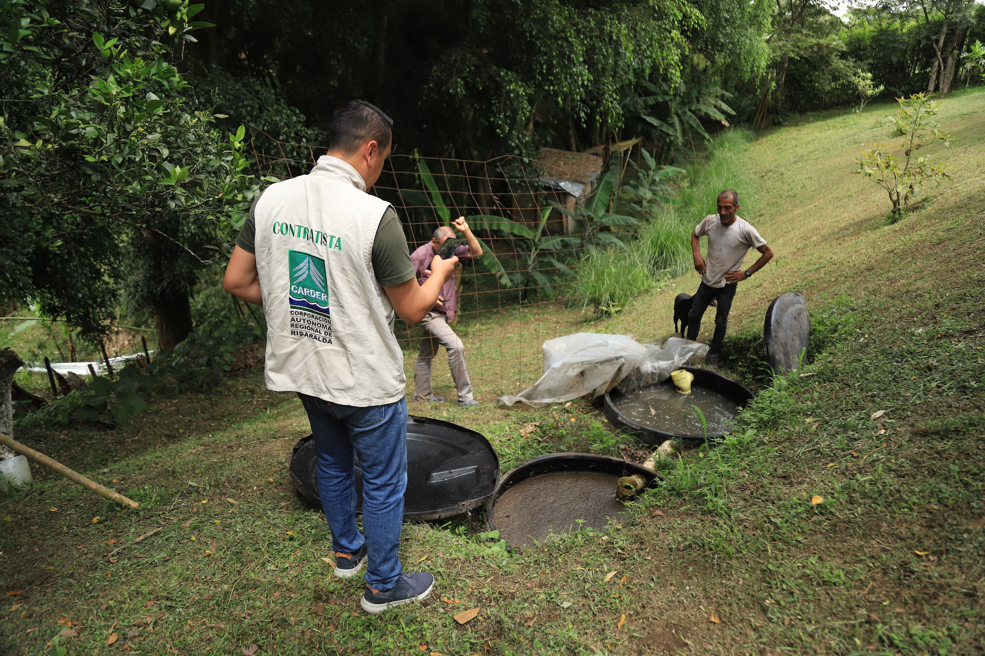 Los sistemas de tratamiento de aguas residuales domésticos son vitales en las zonas rurales en Risaralda