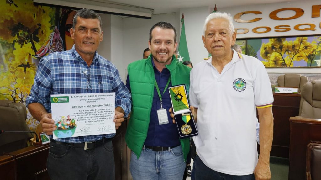 La CARDER presente en la “Vigésima Tercera Edición de la entrega de la Medalla al Mérito Ambiental y Protección Ecológica"