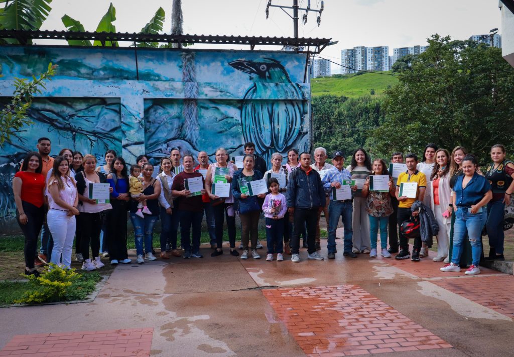 La CARDER y UNISARC reconocieron a productores por sus buenas prácticas agropecuarias en la Cuenca Media – Alta del Río Otún