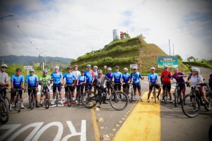 La CARDER y los ciclistas de Pereira le dieron vida al circuito del Día sin Carro y sin Moto