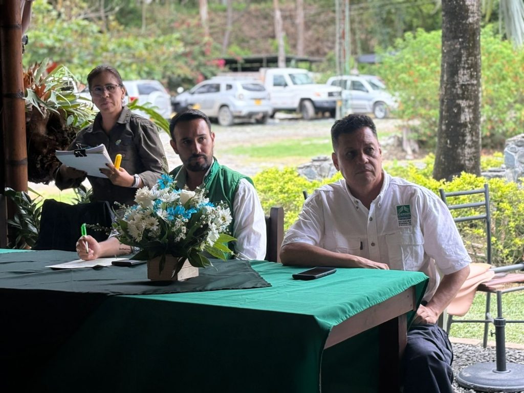 Custodios de Árboles Nativos de la Cuchilla del San Juan fueron reconocidos por su labor en conservación