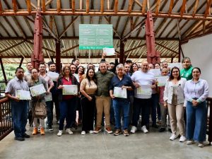 CARDER reconoce a 54 empresas forestales de Risaralda por su compromiso con la madera legal y la sostenibilidad