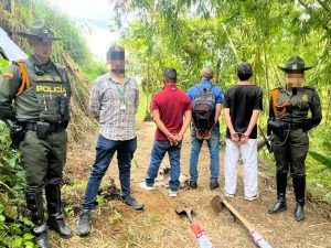 CARDER y Policía de Carabineros suspenden ocupaciones ilegales en zona protectora de la quebrada San José