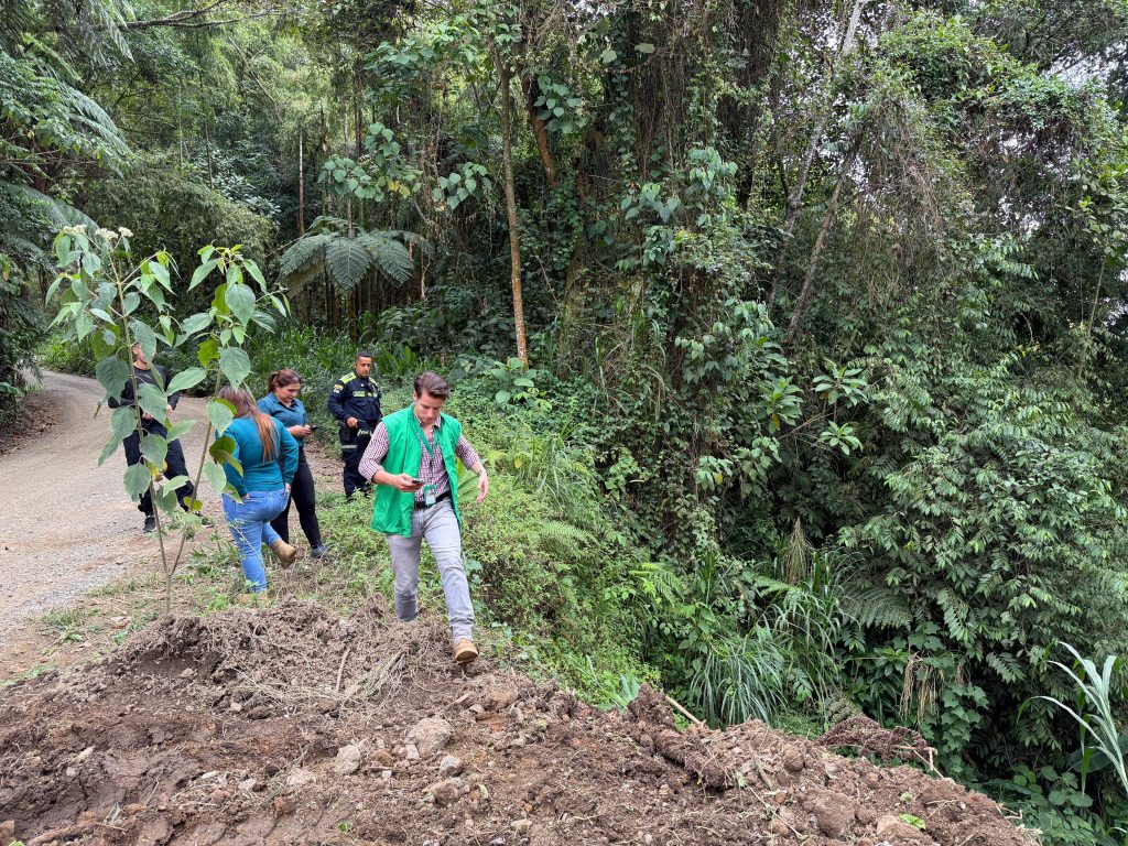CARDER atiende denuncia ambiental en Mundo Nuevo y reitera llamado al cuidado de los ecosistemas